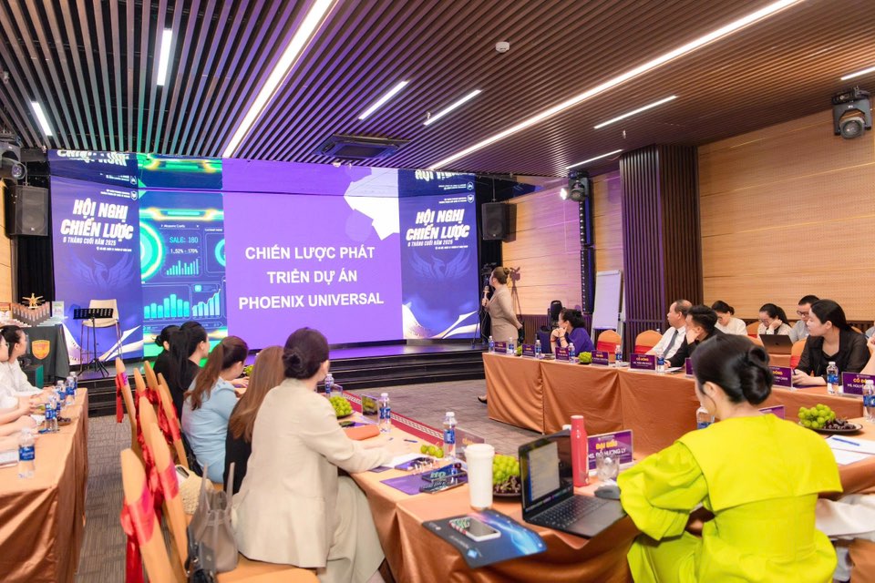 Phoenix Universal: Hội nghị chiến lược mở ra chương mới cho ngành làm đẹp Việt