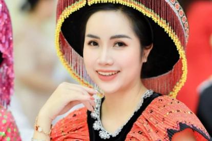 Trưởng BGK Đỗ Hương Ly “Mọi hành trình đều bắt đều từ một bước chân”