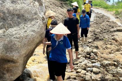 Doanh Nhân Đỗ Hương Ly - "Hành trình thiện nguyện đầy gian nan tại Bắc Hà - Lào Cai: Những nỗi đau không lời và sự quyết tâm không ngừng nghỉ"